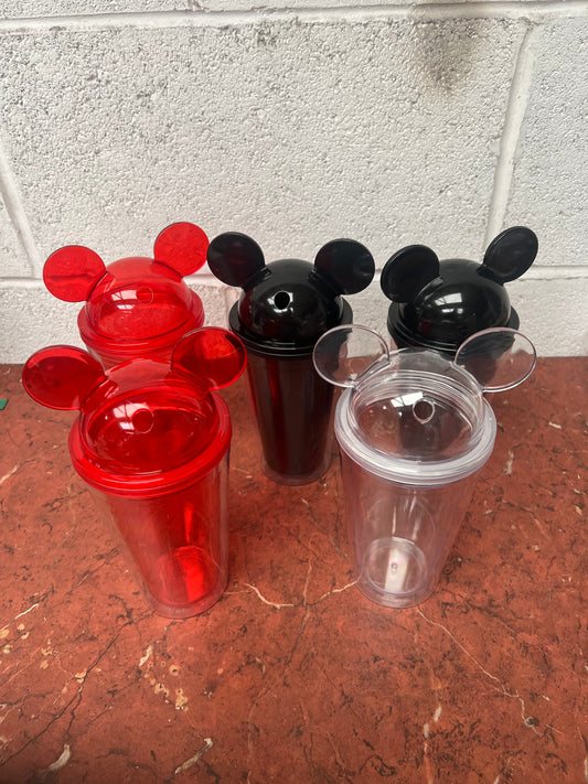 5 x Micky tumblers with straws