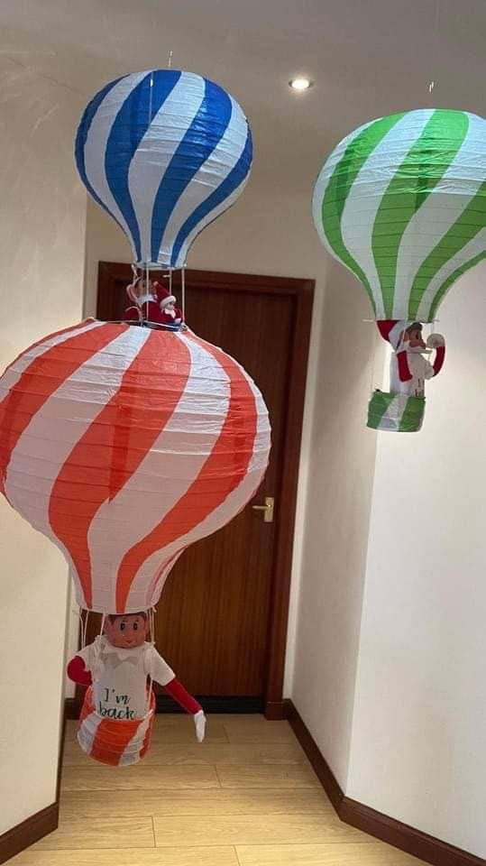 Elf on a shelf arrival balloons